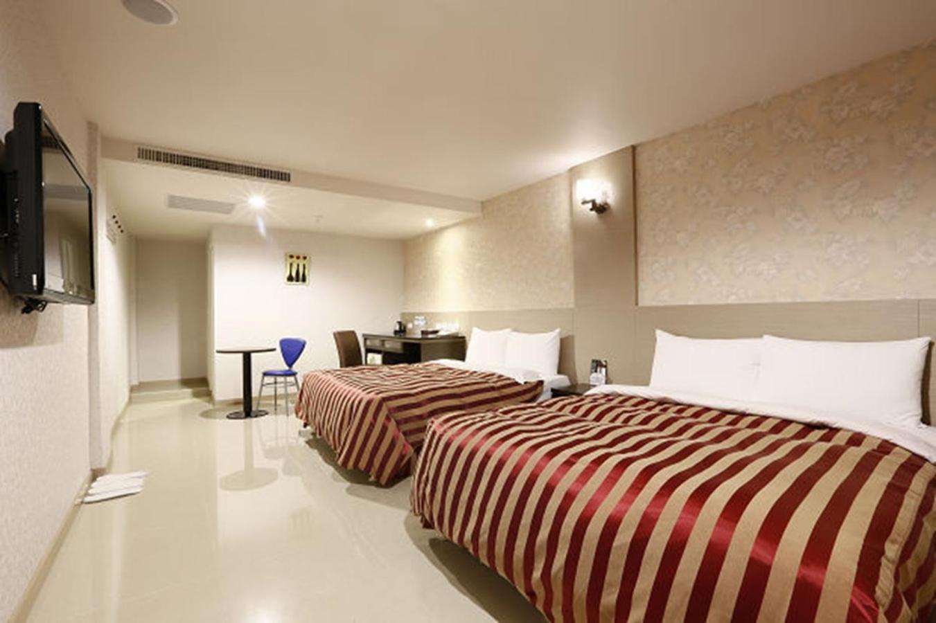 Hua Xiang Motel - Arena 카오슝 외부 사진