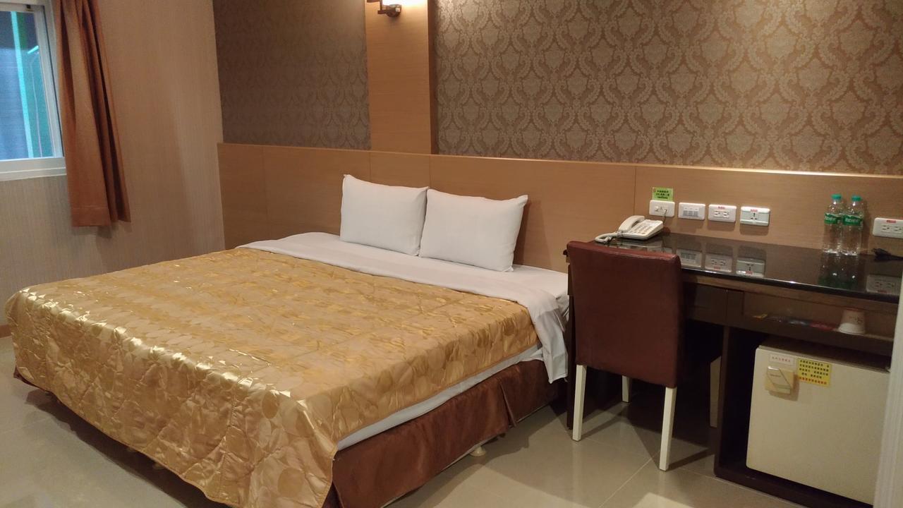 Hua Xiang Motel - Arena 카오슝 외부 사진